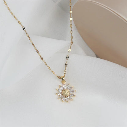 Gold-color Necklace Ladies Light Luxury Style Flower