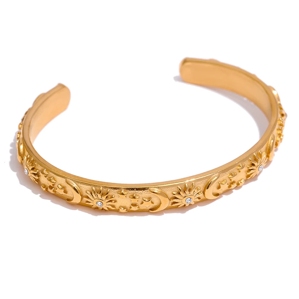 Golden Bracelet Stylish