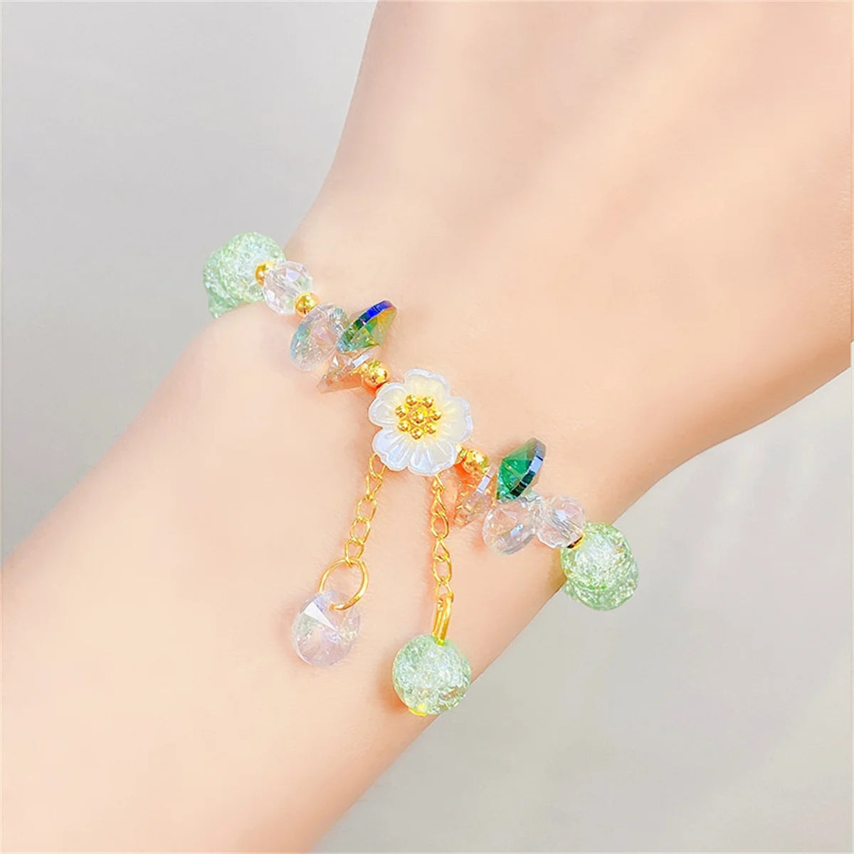 Elegant Fashion Flower Crystal Beaded Bracelets For Women