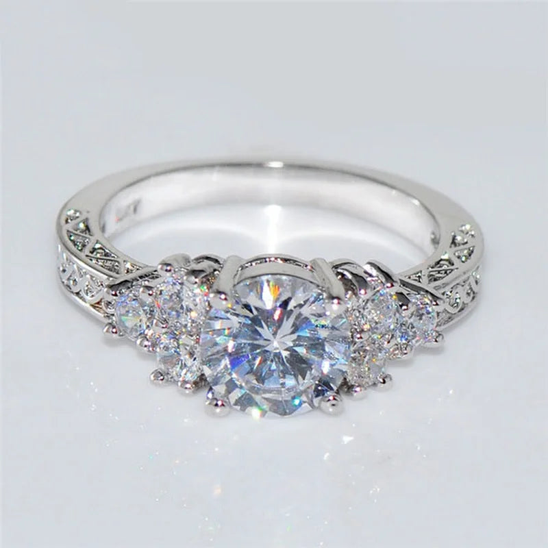 Fashion Silver Color Engagement Rings for Women Fashion White