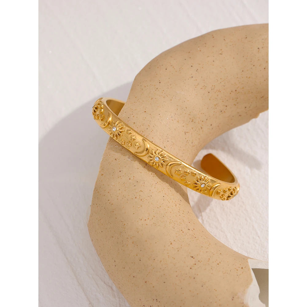 Golden Bracelet Stylish