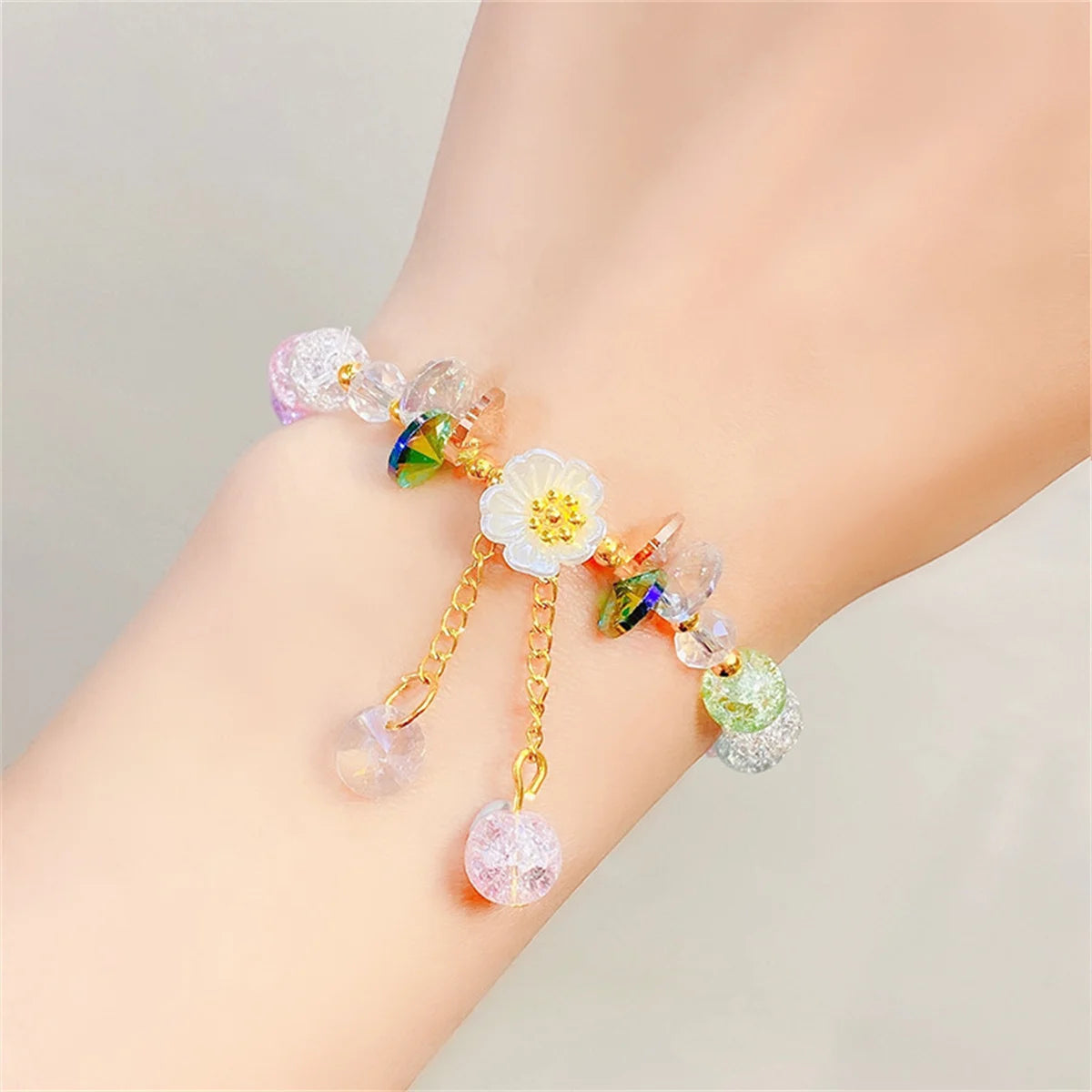 Elegant Fashion Flower Crystal Beaded Bracelets For Women