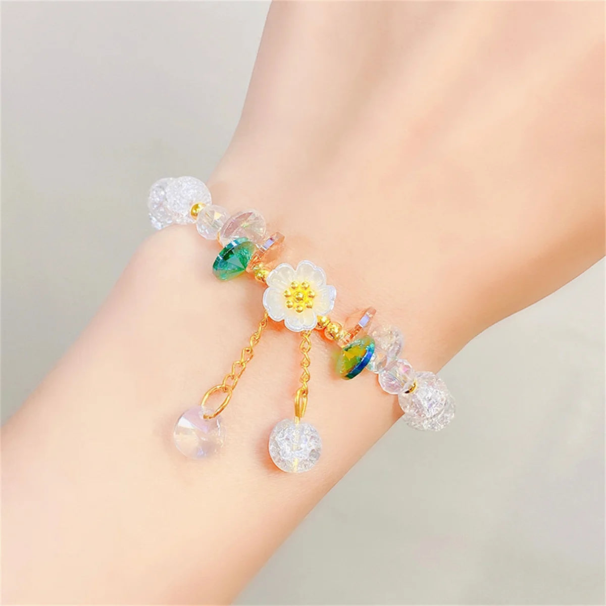 Elegant Fashion Flower Crystal Beaded Bracelets For Women