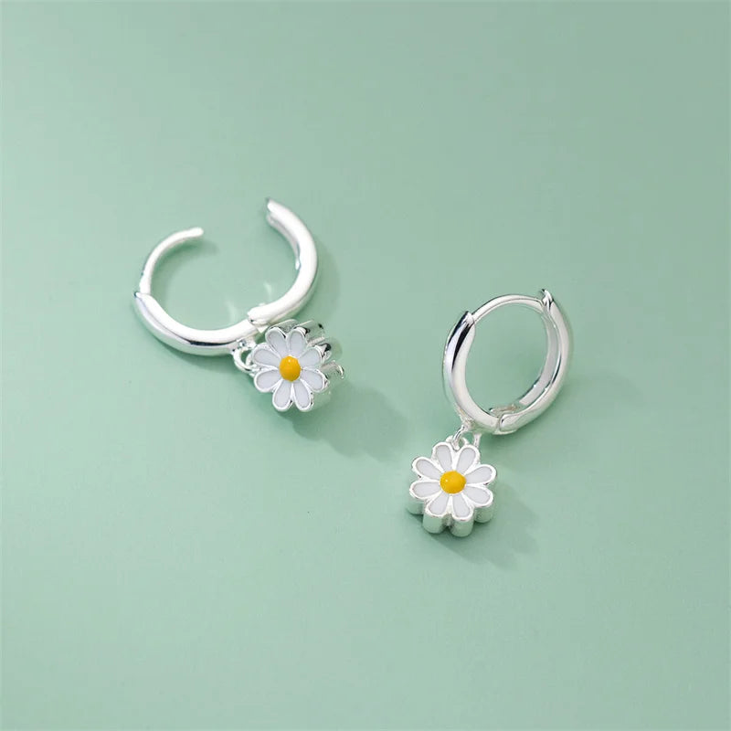 New Daisy Flower Pendant Hoop Earrings For Women