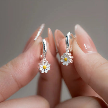 New Daisy Flower Pendant Hoop Earrings For Women