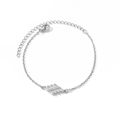 Elegant  Flowers Bracelet For Women